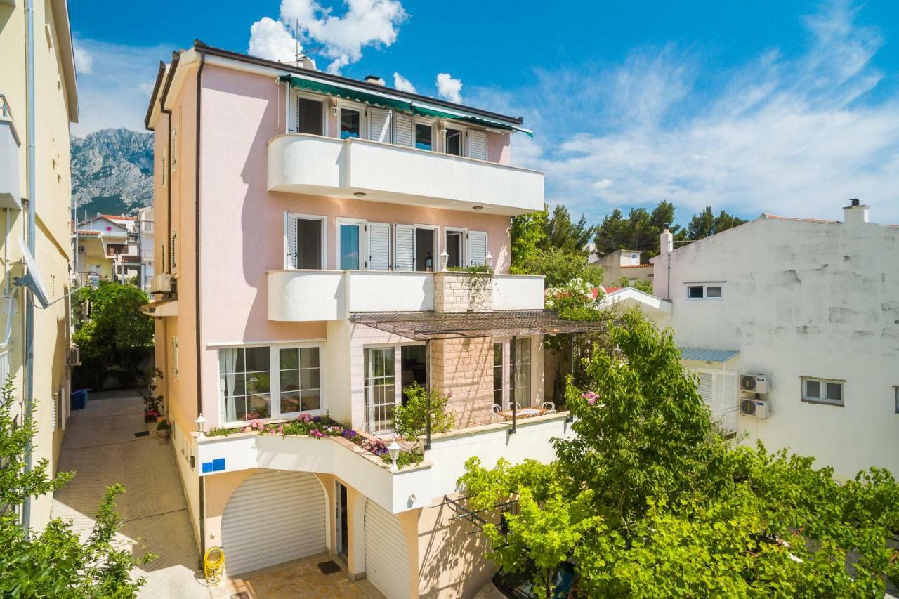 Apartment House Coko Baska Voda