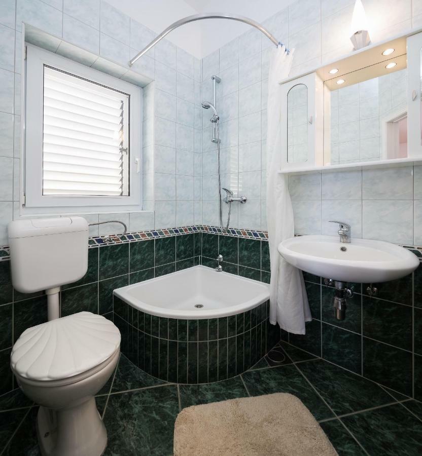 Apartment House Coko *
