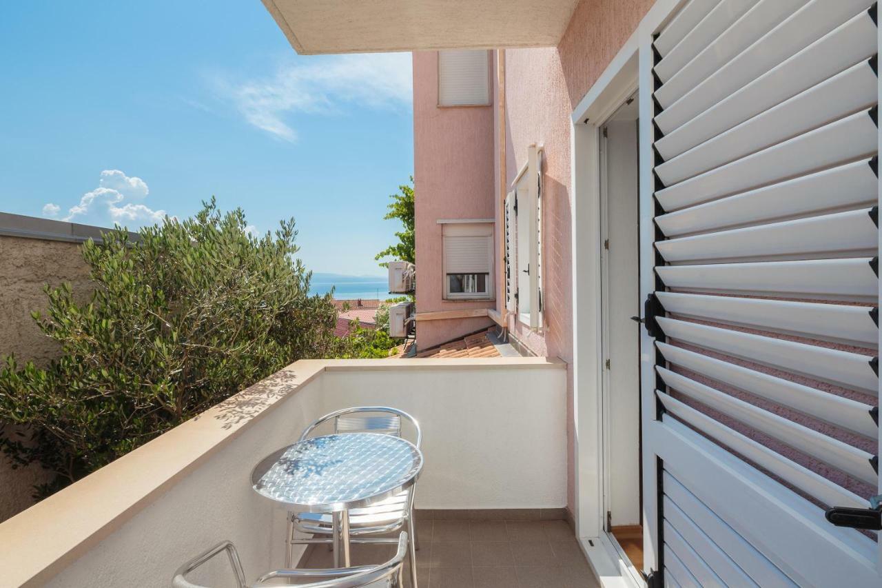 Apartment House Coko Baska Voda
