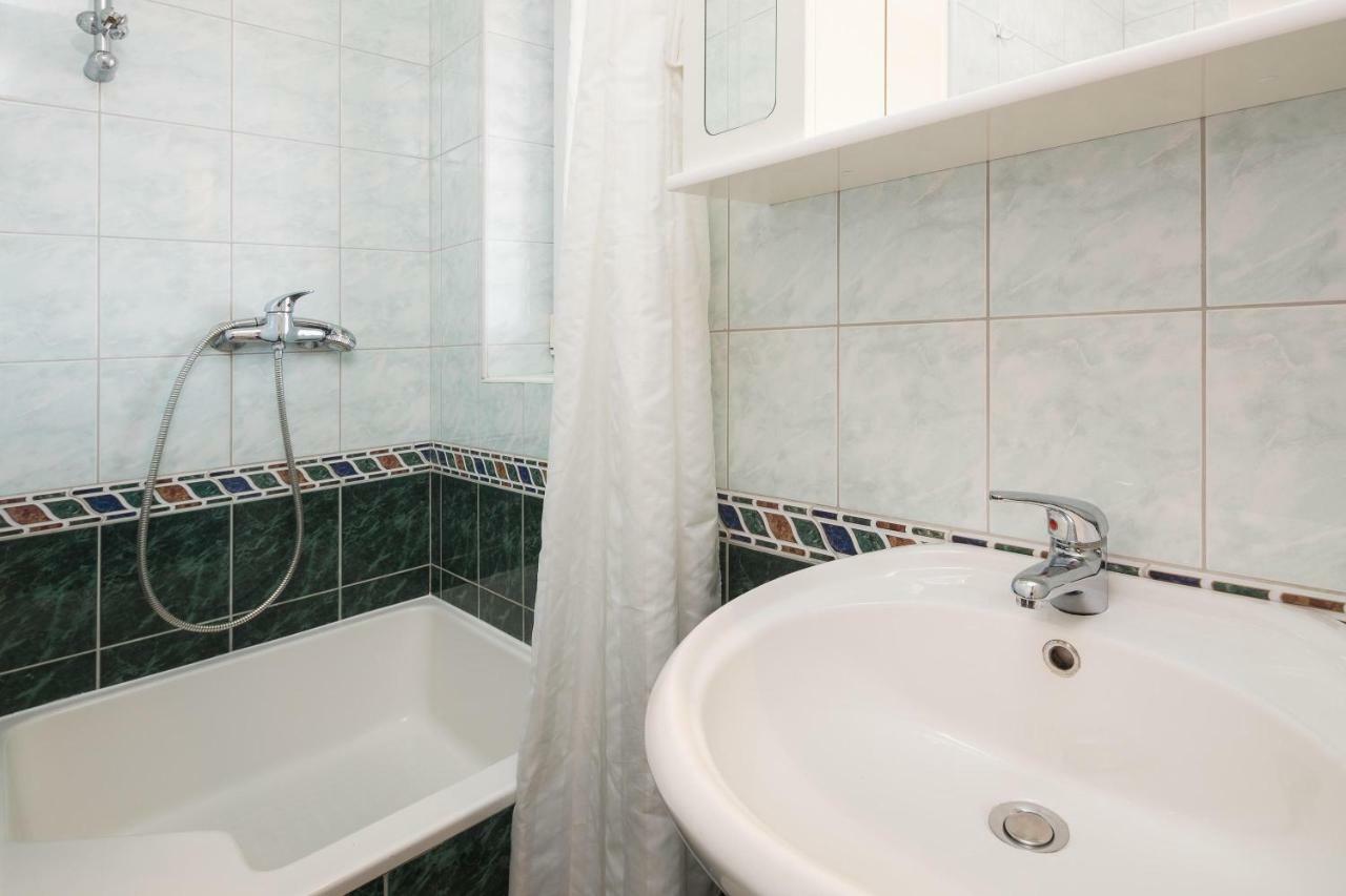 Apartment House Coko
